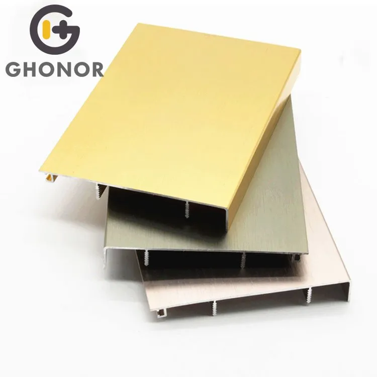 Екструдований алюмінієвий плінтус